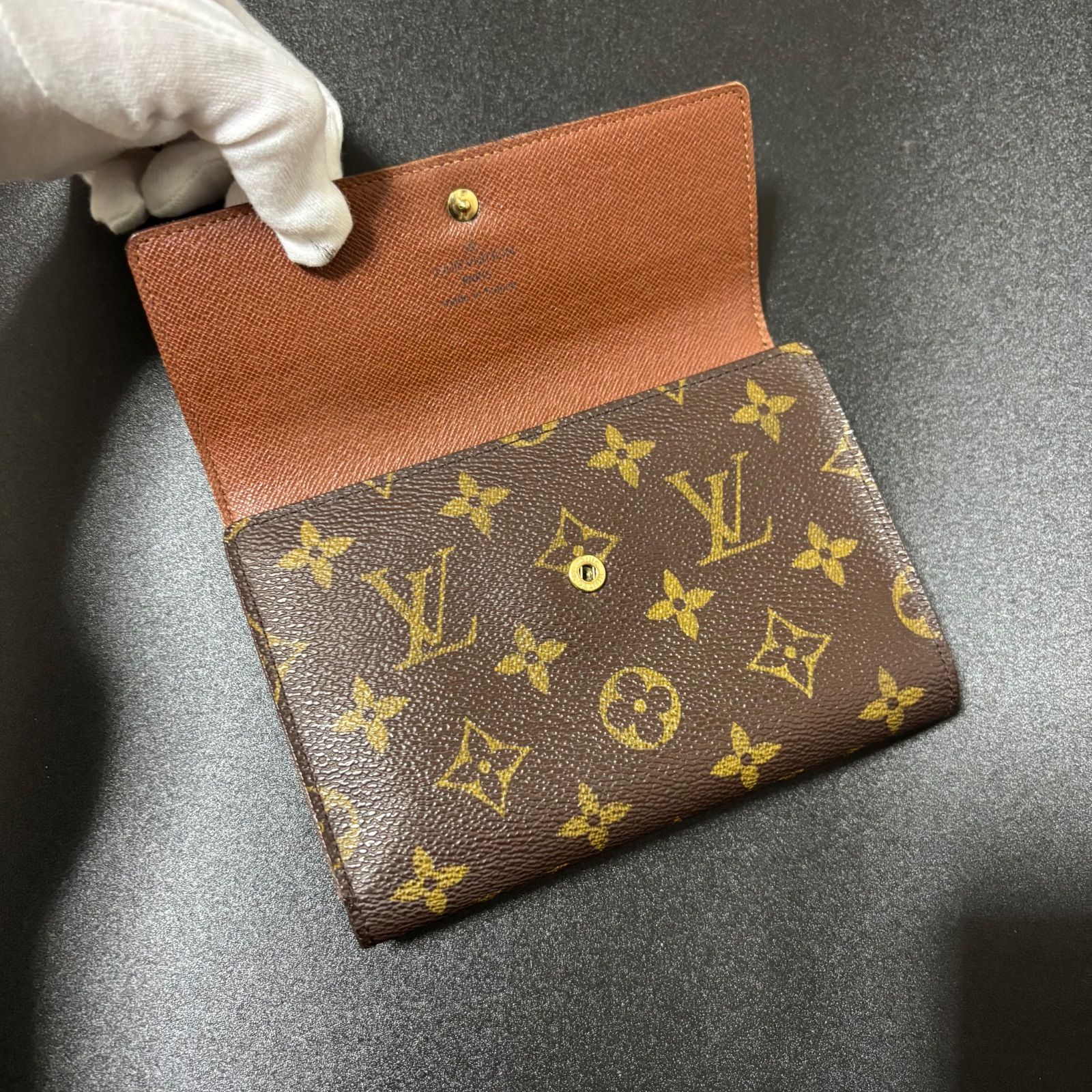 p47　トレゾールエテュイパピエ　モノグラム　ルイヴィトン　長財布 t74 ポルト トレゾール エテュイ パピエ モノグラム 3つ 三つ 折り