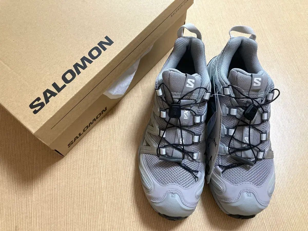 SALOMON サロモン XA PRO 3 D アロイ 7 240 サイズ