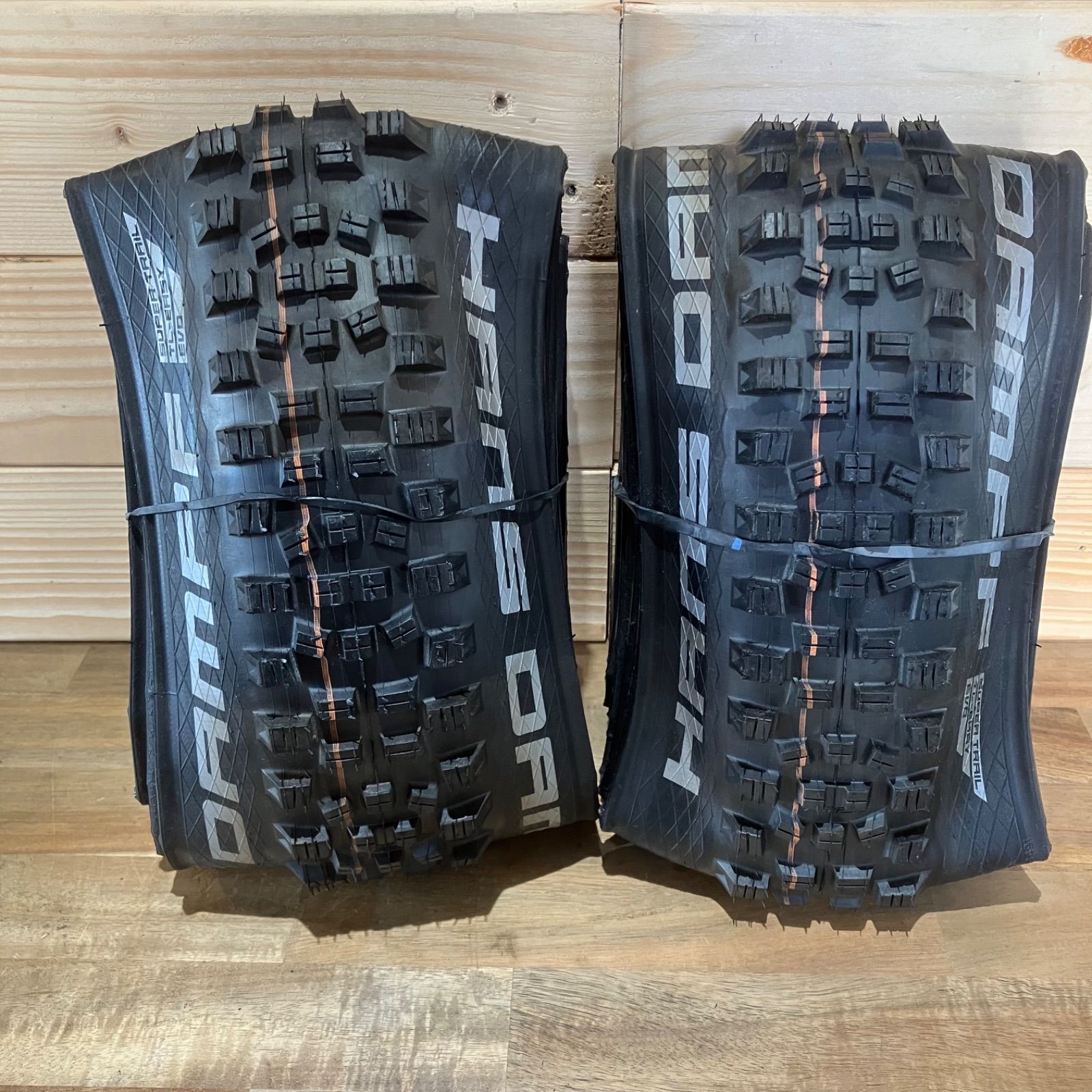 処分SALE】SCHWALBE Hans Dampf 27.5×2.35 ブラック 2本セット