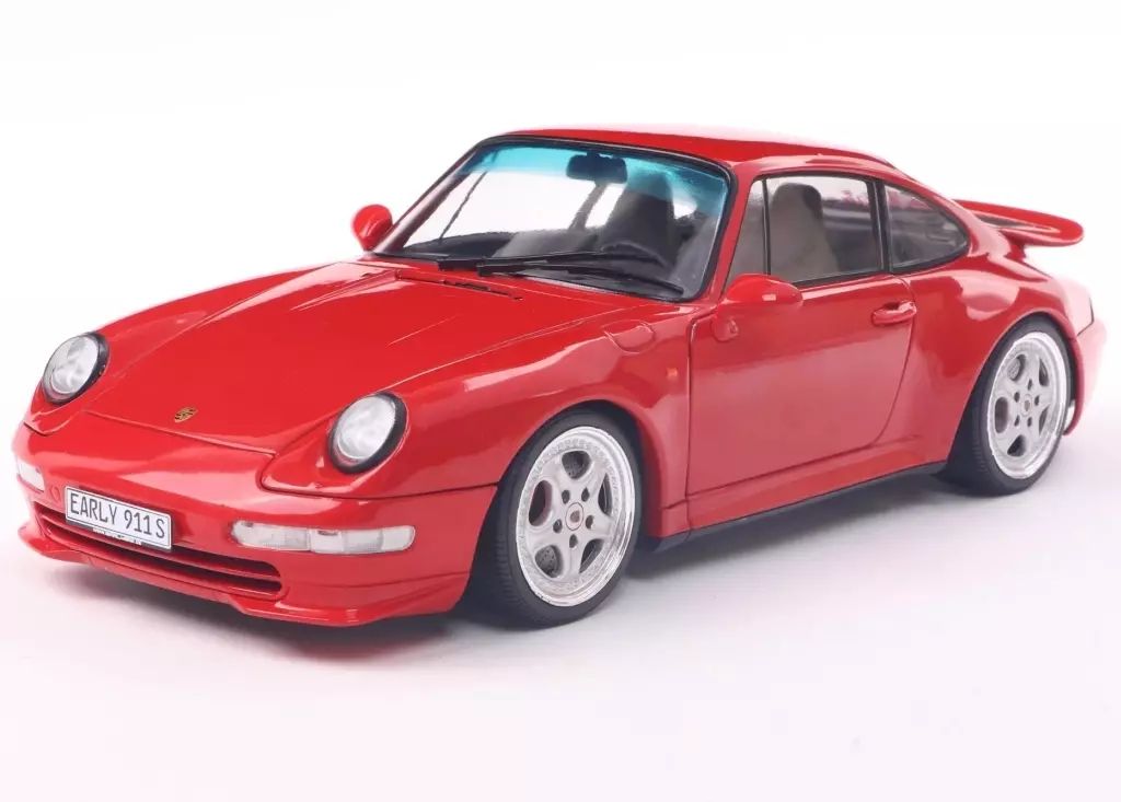 ミニカー 1 18 ポルシェ 911 993 カレラ RS 1997 レッド