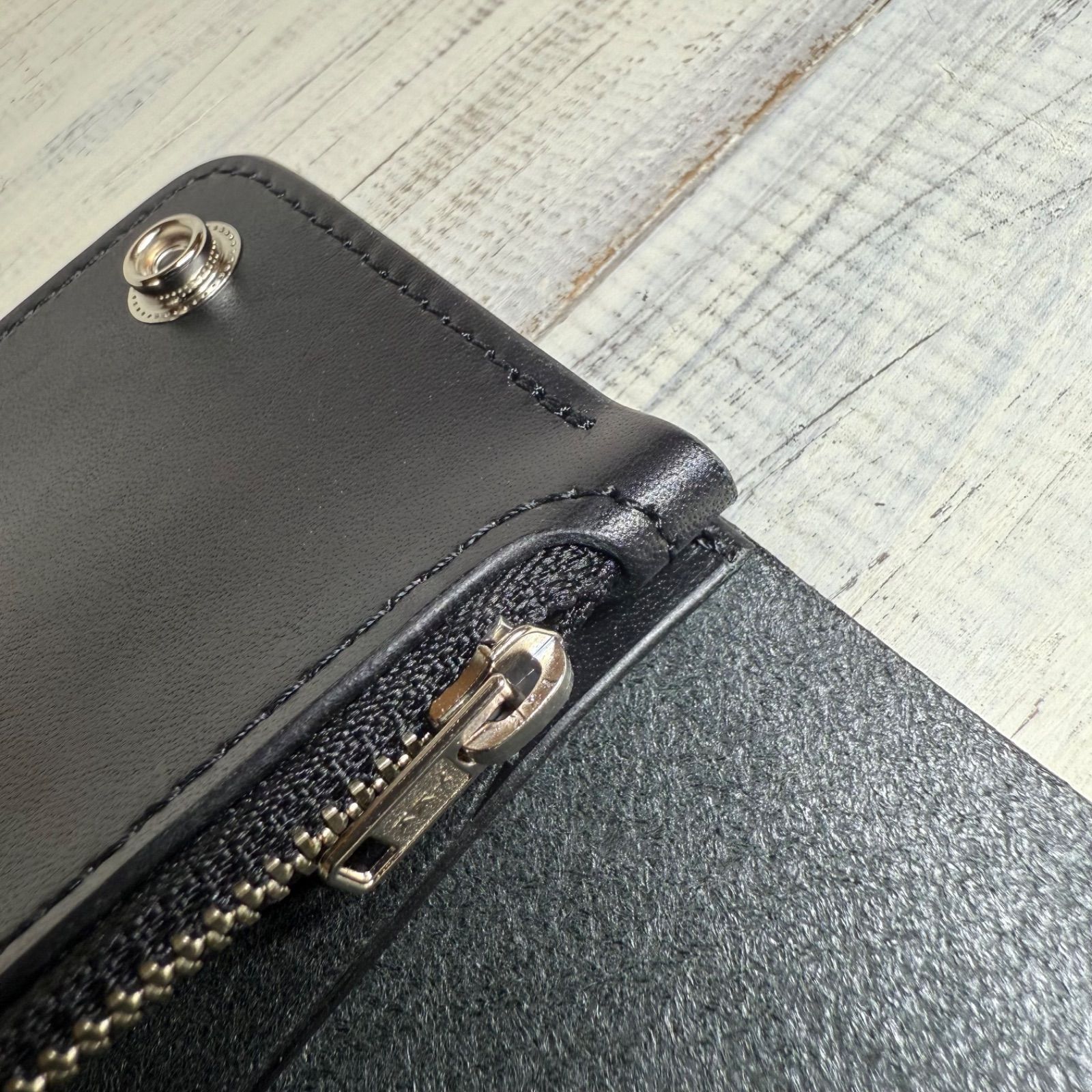 【トラッカーウォレット ミドル 2層】 ブラック 北米ステア シルバー YKK トラッカーウォレット ミドル 2層】 ブラック 北米ステア シルバー YKK