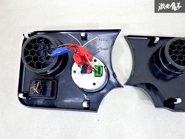 破損無し】スズキ純正 HE21S ラパンSS カーボン調 オーディオパネル