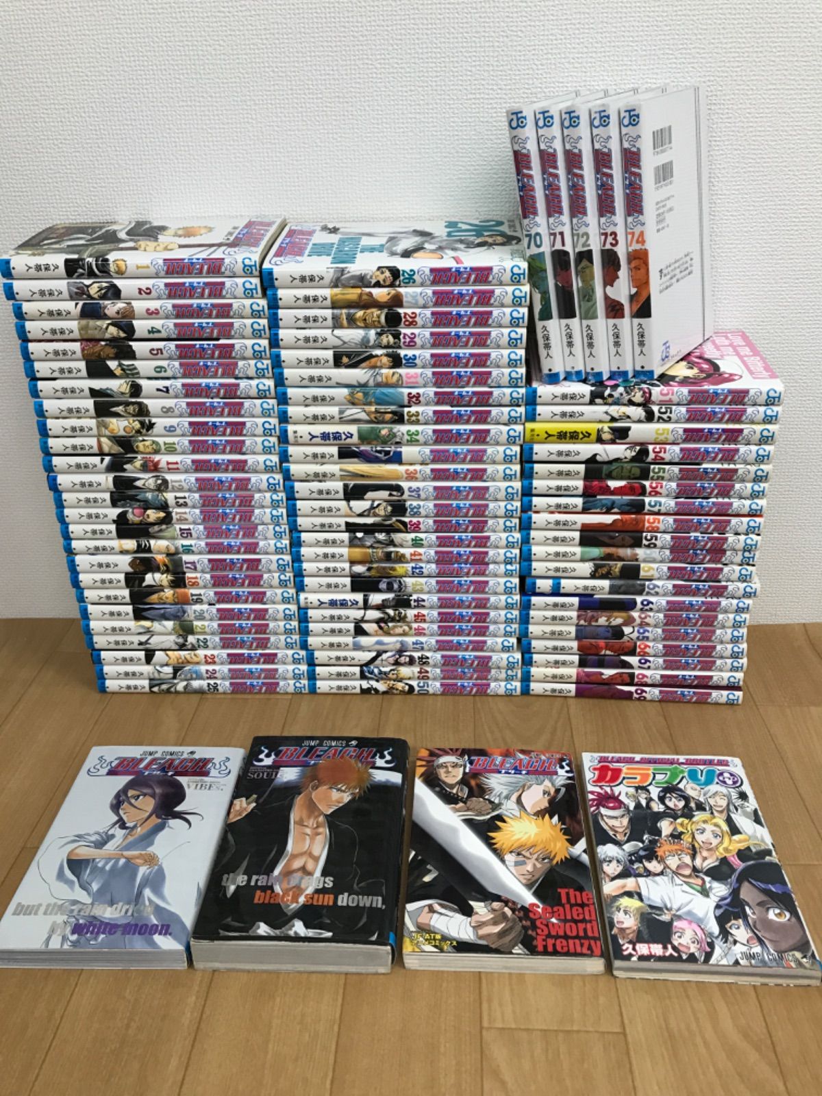 ☆②【未開封5冊】 BLEACH ブリーチ 1～74巻 全巻＋関連書籍4冊 計78冊