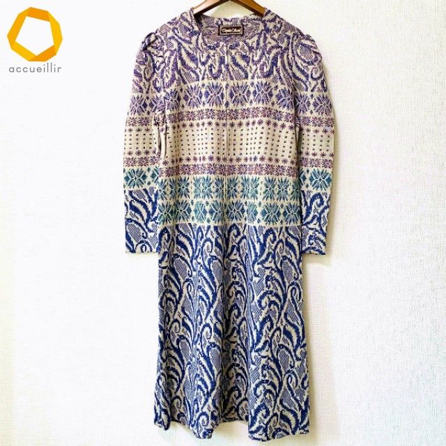 wnc サイトウトヨコ 斉藤都世子 ワンピース ベージュ マルチ ニット ノルディック柄 ラメ糸 ハーフジップ レディース 977538