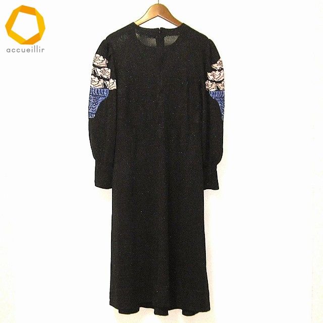 anc サイトウトヨコ 斉藤都世子 ワンピース 黒 ピンク 青系 花 ニット 丸首 長袖 薄手 ラメ レディース 974137