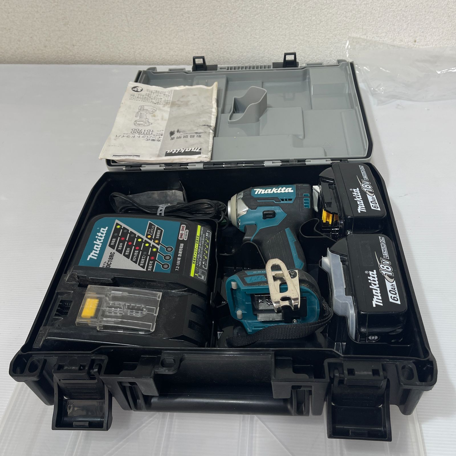 マキタ フルセット|青 6.0 Ahバッテリー×2 充電器DC 18 RC ケース付 V 充電式インパクトドライバー
