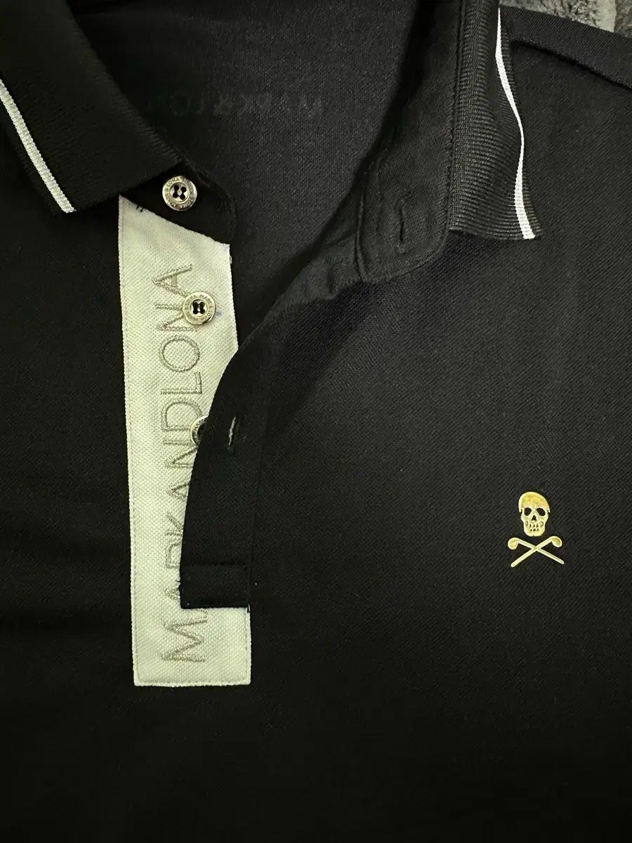 マークアンドロナ