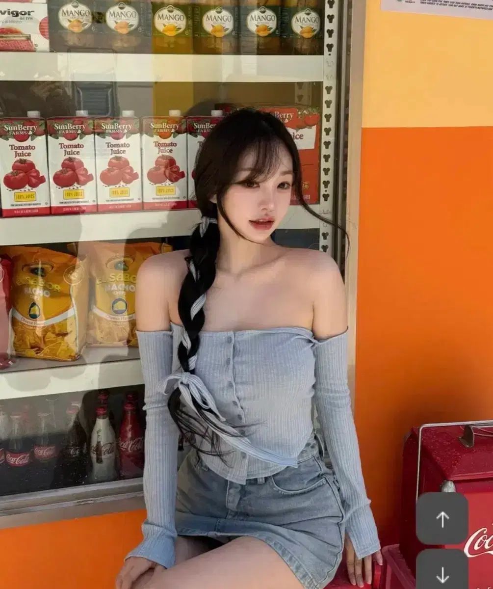 カインダミ オフショルダー ブルー