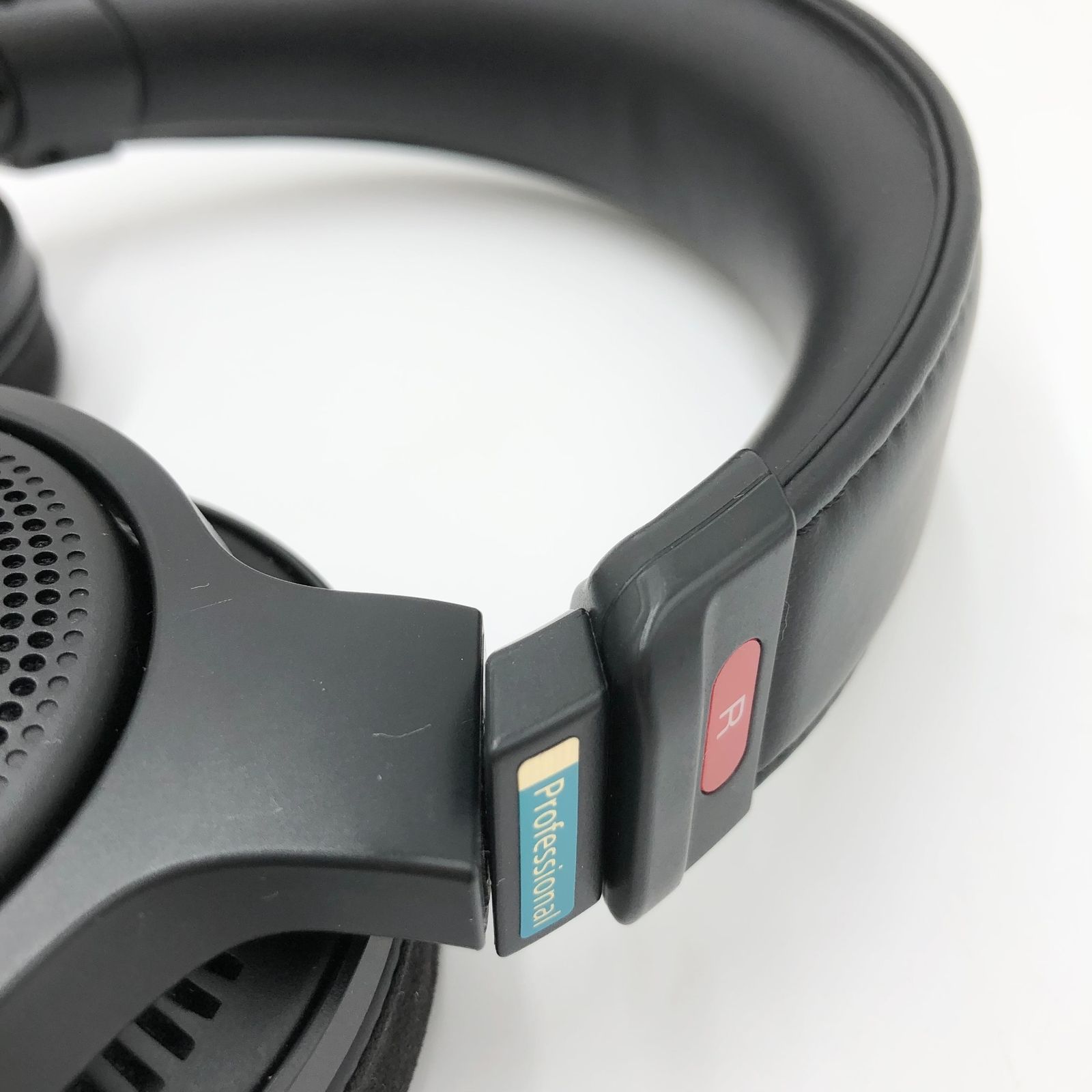 モニターヘッドホン