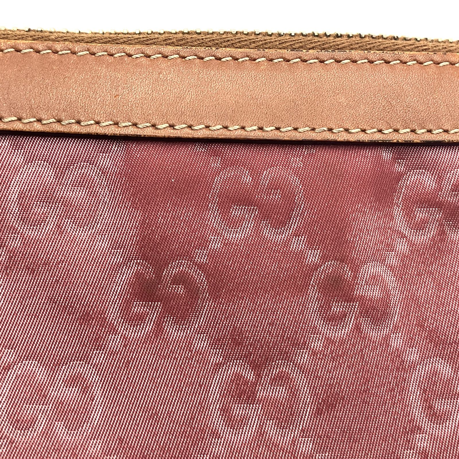 GUCCI グッチ GGナイロン GG柄 レッド レザー コスメ ポーチ 282070 
