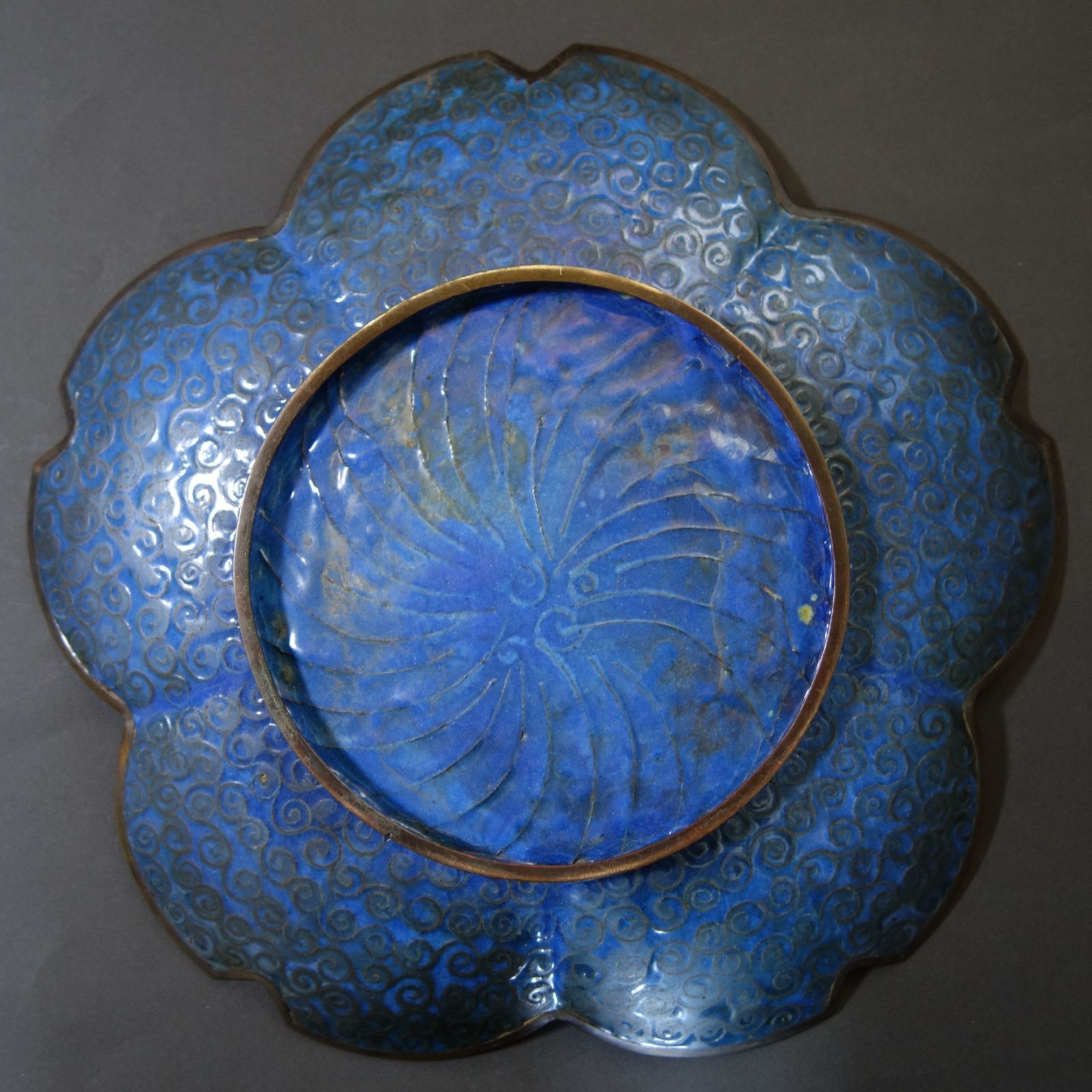 七宝焼 【 桜花形 花鳥図 七宝皿 】七宝 飾皿 骨董 古美術 Dc25051501