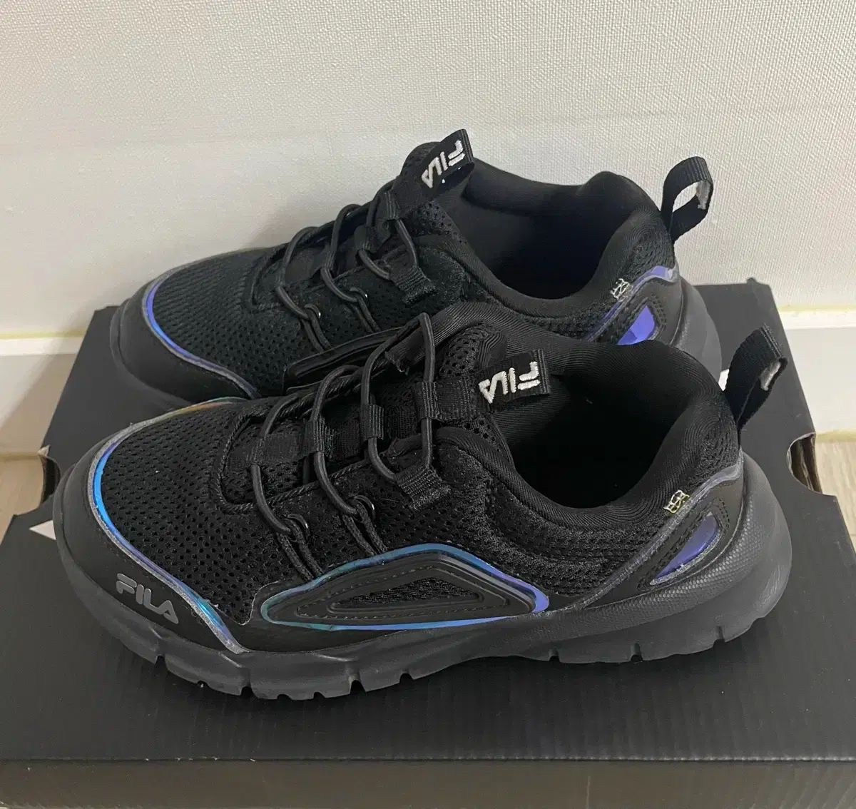 キッズ スニーカー