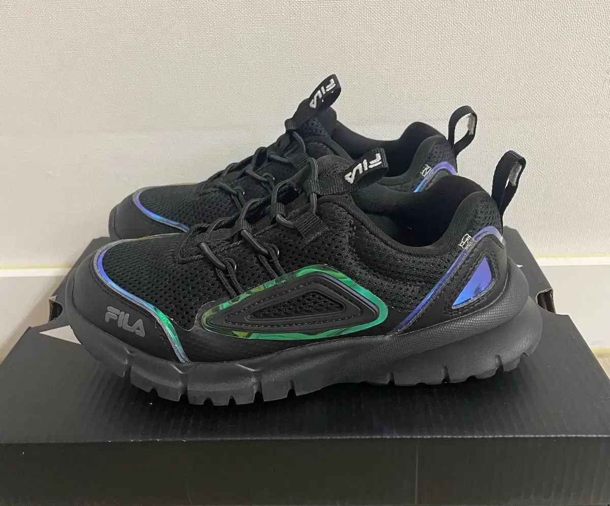 FILA フィラ キッズ スニーカー