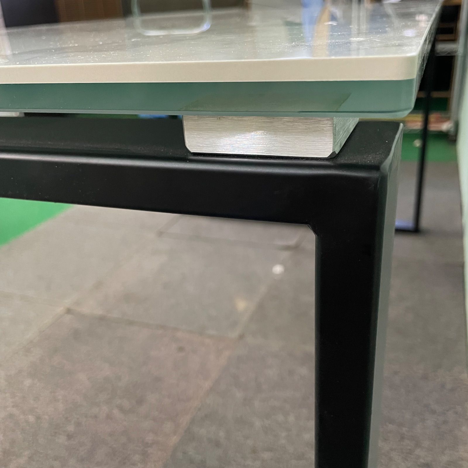 ♭ 美品 NITORI セラミック ダイニングテーブル 大理石風 幅150cm
