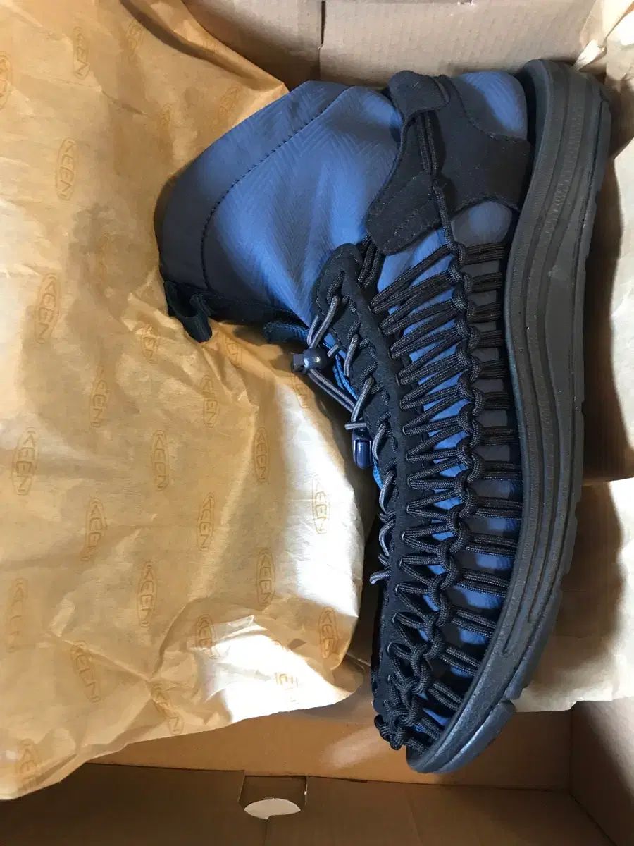 N KEEN UNEEK HT MID 27.5