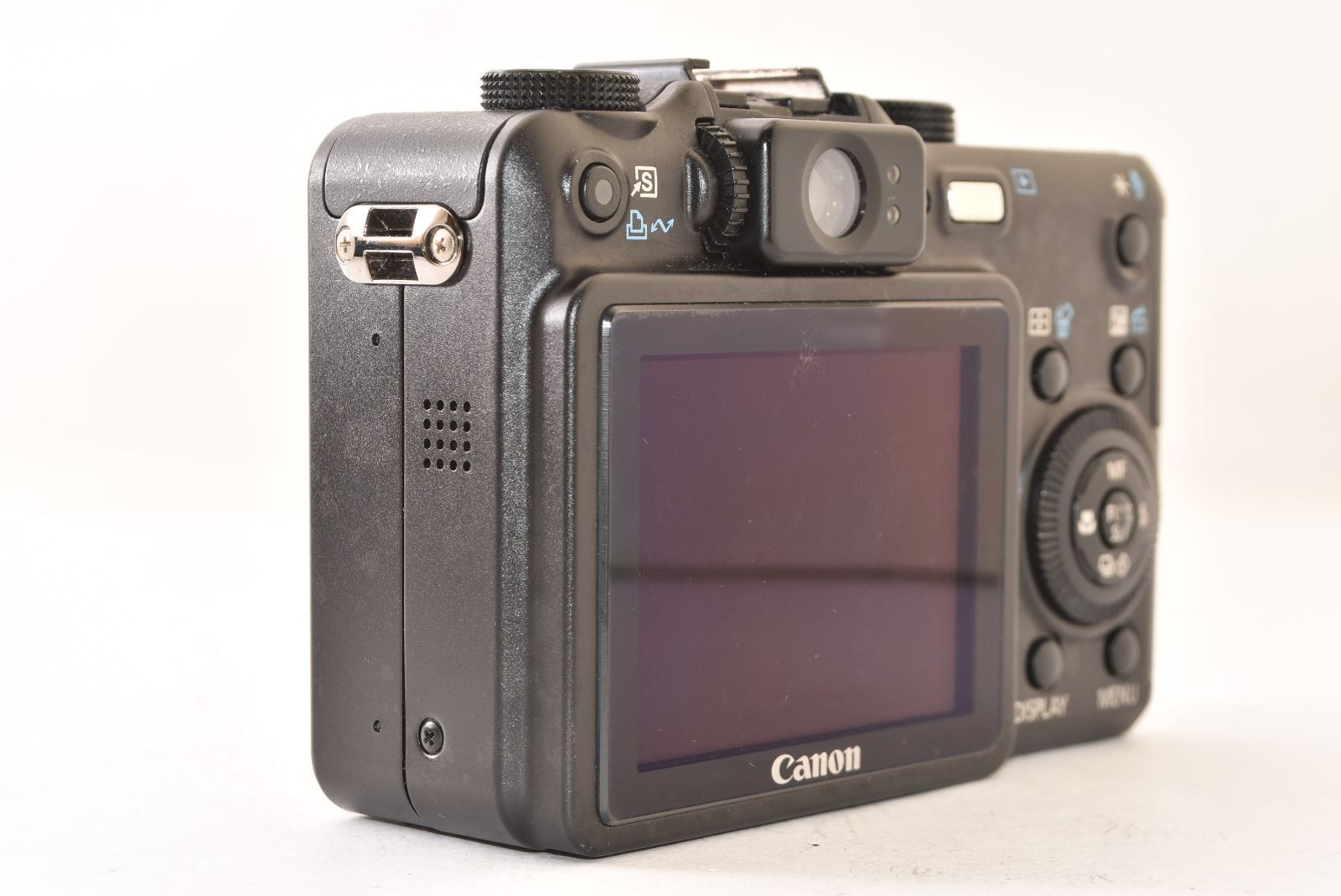 7 コンパクトデジタルカメラ