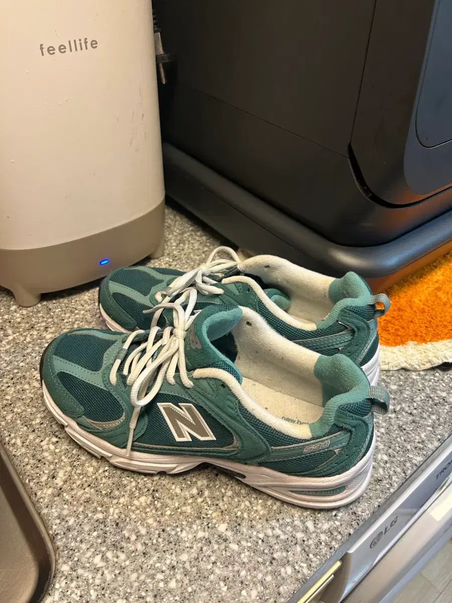 ニューバランス 530 グリーン 240