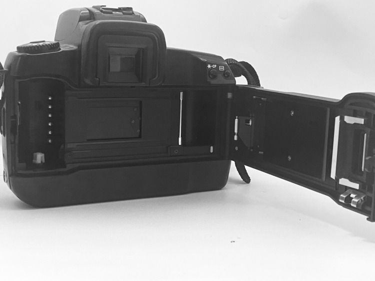 CANON キヤノン EOS 5 BODY フィルムカメラ 動作確認済み