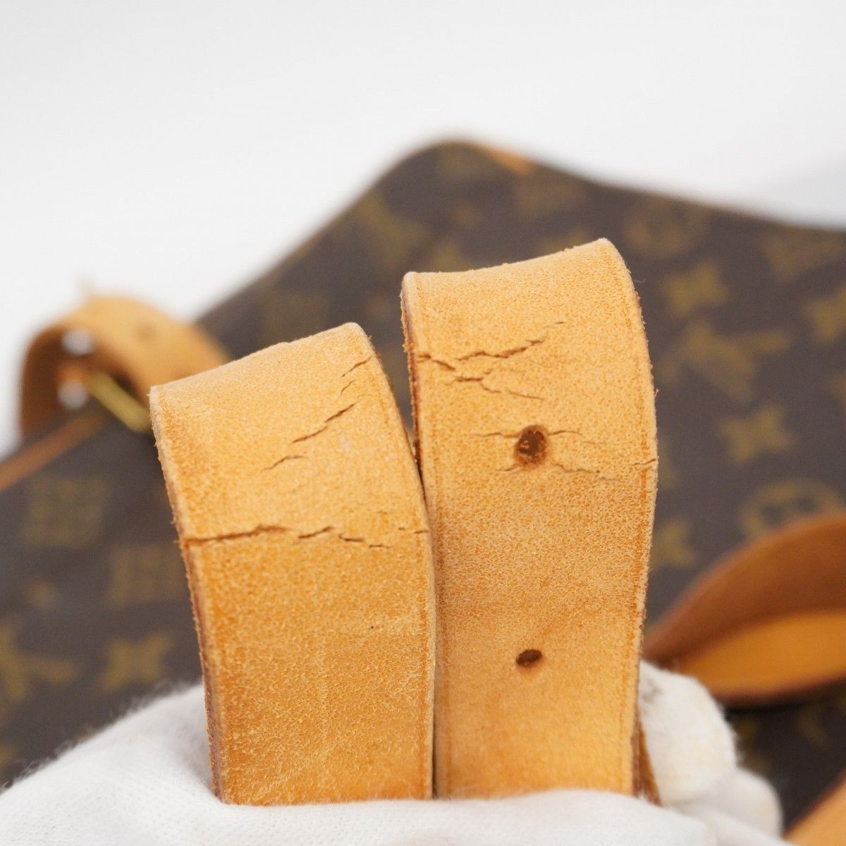 5pa1410】ルイヴィトン ショルダーバッグ モノグラム カルトシエールGM