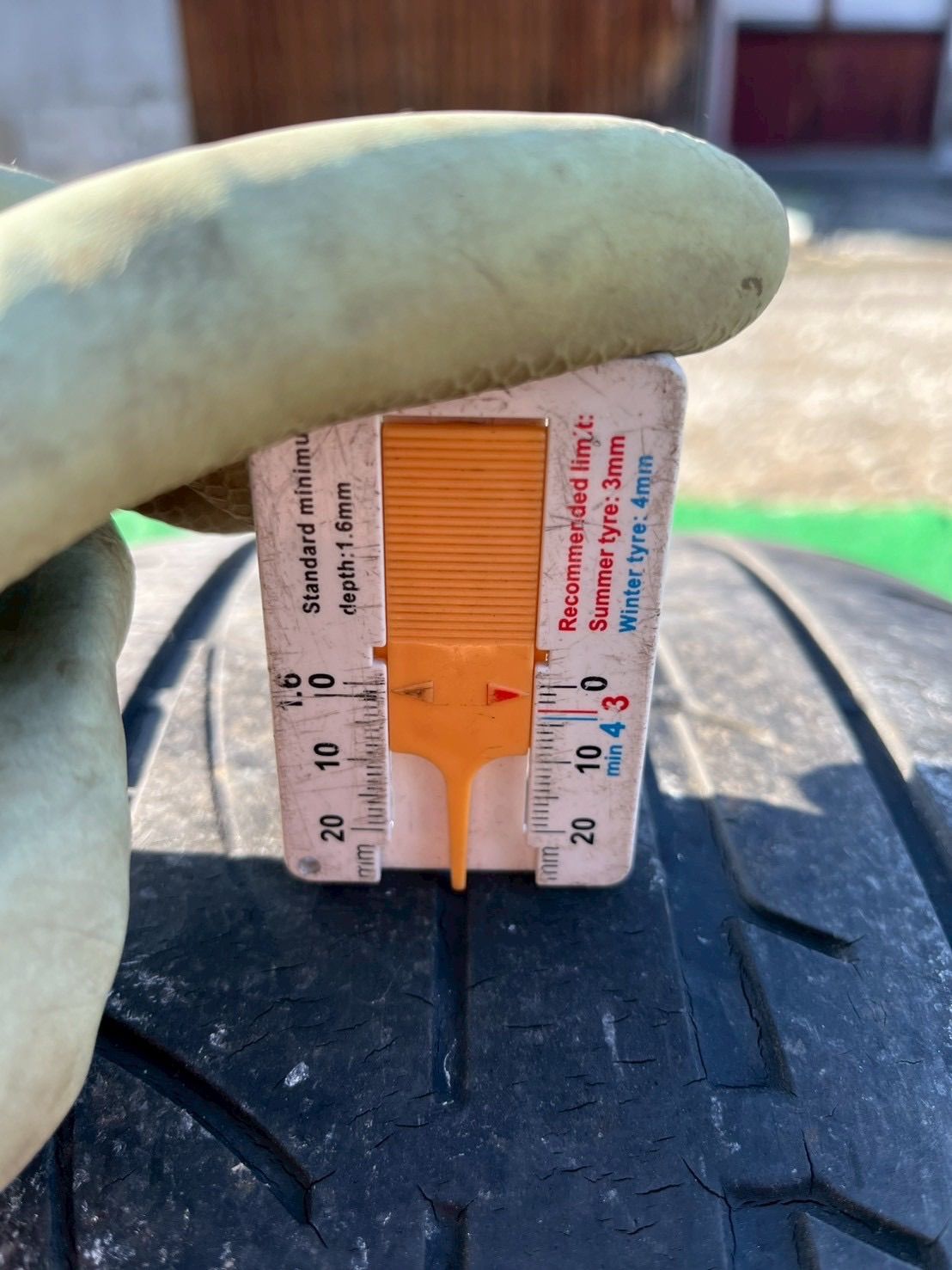 タイヤ ホイール