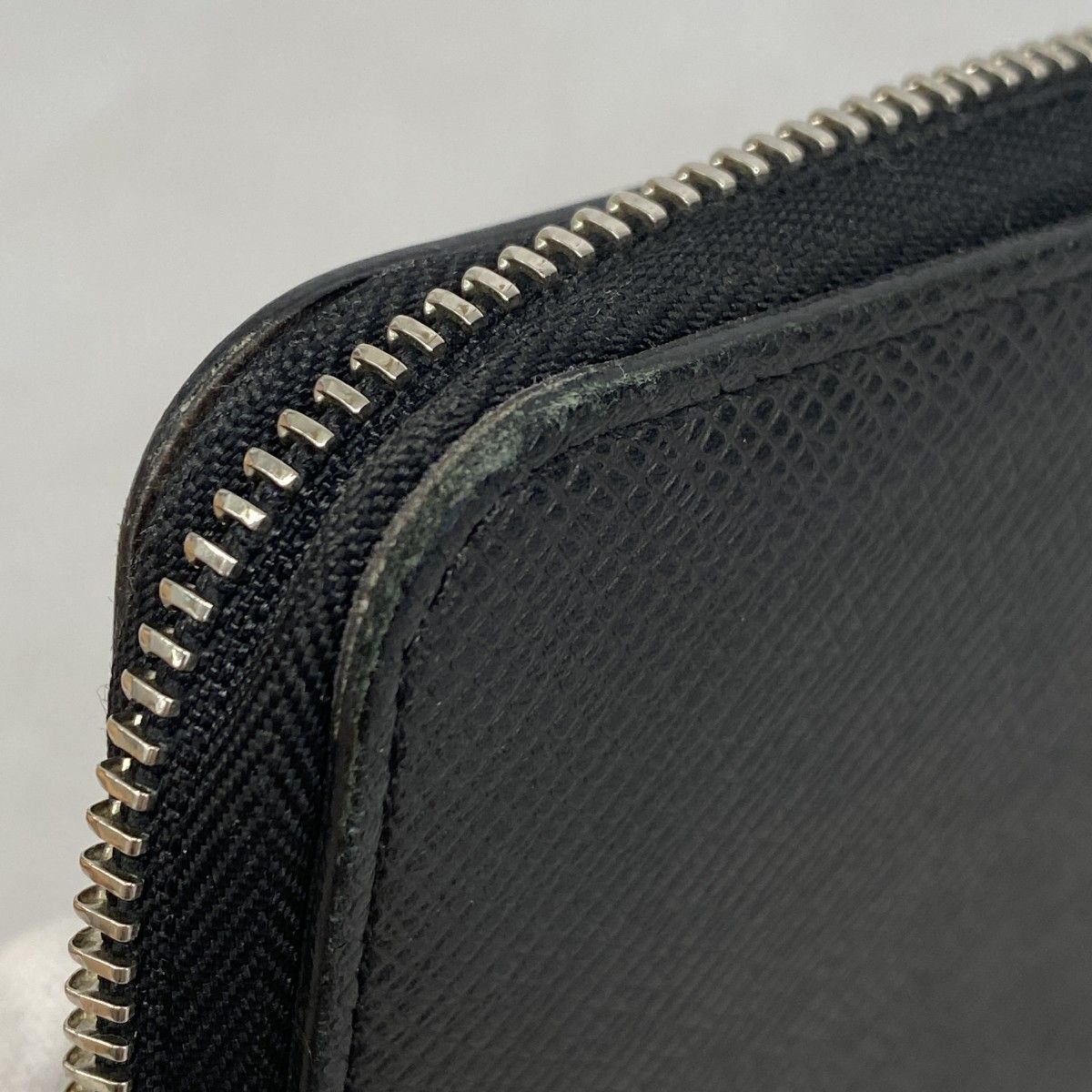 【5pb1506】ルイヴィトン 長財布 タイガ ジッピーオーガナイザーNM M30056 ブラック【中古】メンズ 5pb1506】ルイヴィトン 長財布 タイガ ジッピーオーガナイザーNM