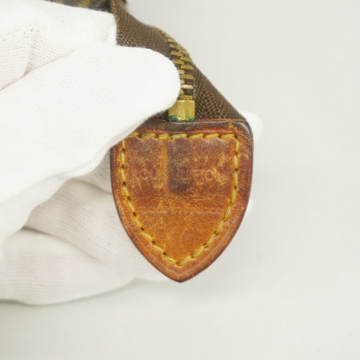 5pb1566-r】ルイヴィトン ポーチ モノグラム ポッシュトワレット26