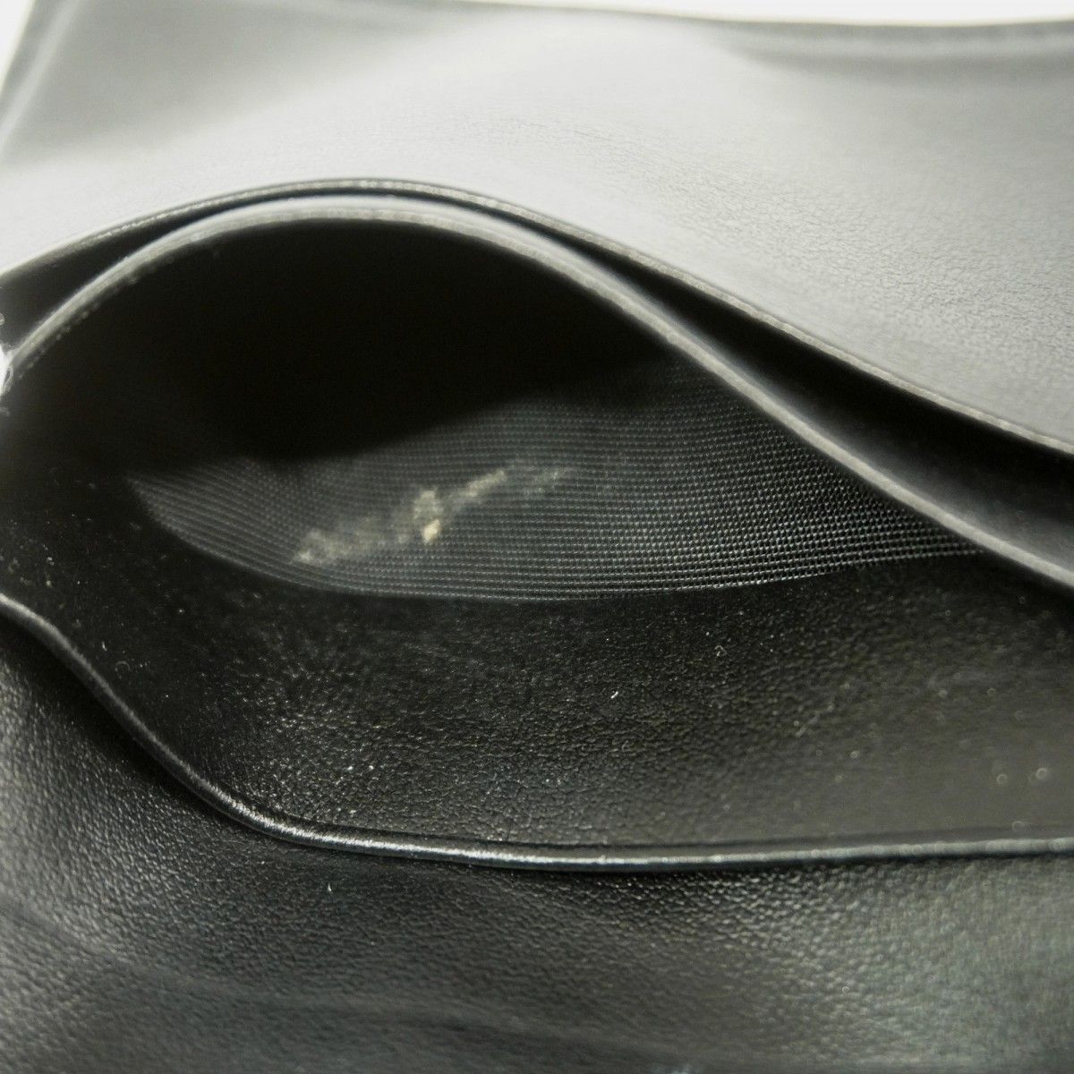 【5pb1689】セリーヌ 三つ折り財布 レザー ブラック ゴールド金具【中古】レディース 5pb1689】セリーヌ 三つ折り財布 レザー ブラック ゴールド金具【中古