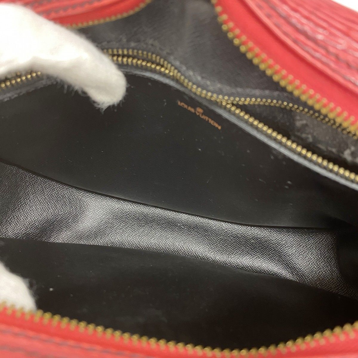 5pb1762】ルイヴィトン ショルダーバッグ エピ ジョヌフィーユ M52157