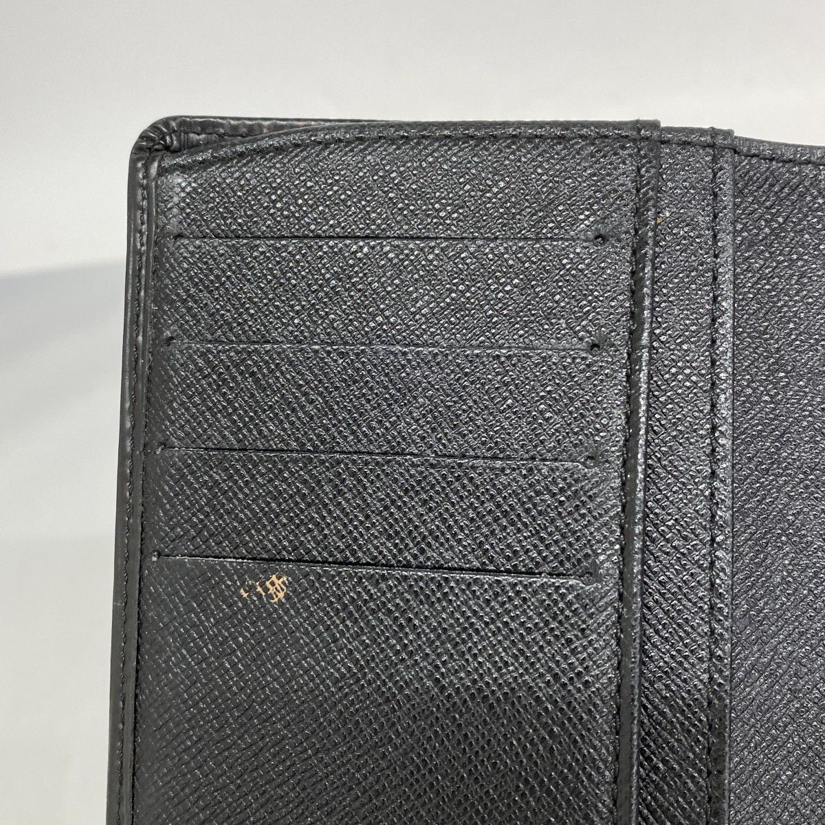 5pb1764】ルイヴィトン 財布 エピ ポルトモネビエヴィエノワ M63242