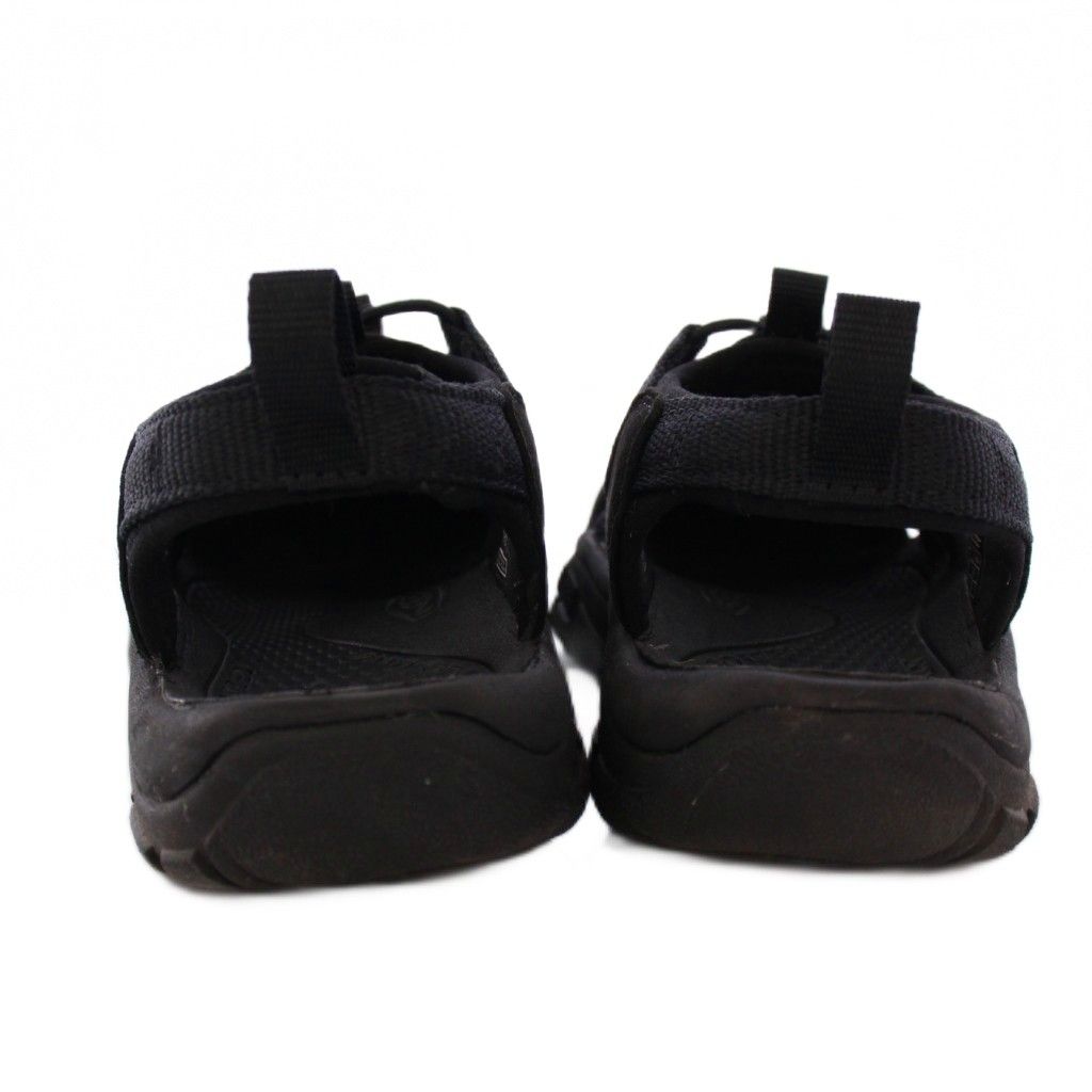 2 スポーツサンダル