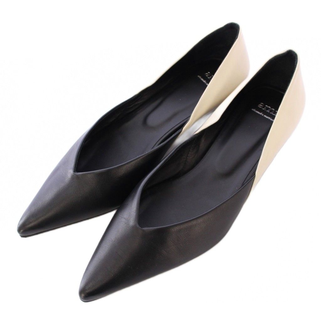 【中古】アミ アレクサンドル マテュッシ パンプス ポインテッドトゥ ローヒール Vカット レザー 37 アイボリー 黒 アミ アレクサンドル マテュッシ ami alexandre mattiussi パンプス