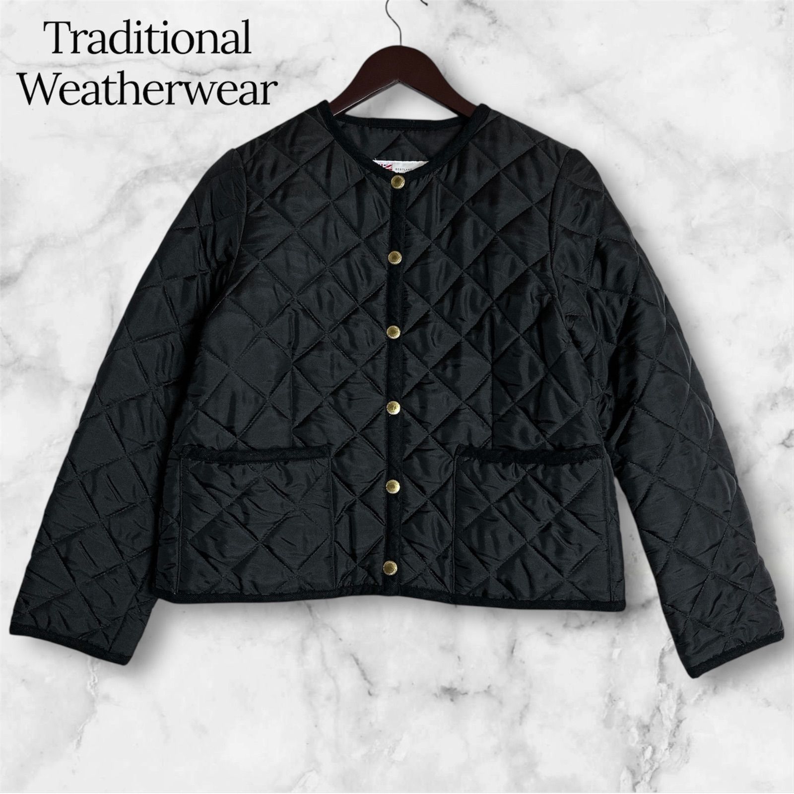 Traditional Weatherwear ARKLEY ブラック ノーカラー キルティングジャケット レディース トラディショナルウェザーウェア 軽量 防寒 コンパクト 短丈 コーデュロイトリム 英国ブランド 定番人気モデル 通勤 きれいめ シンプル