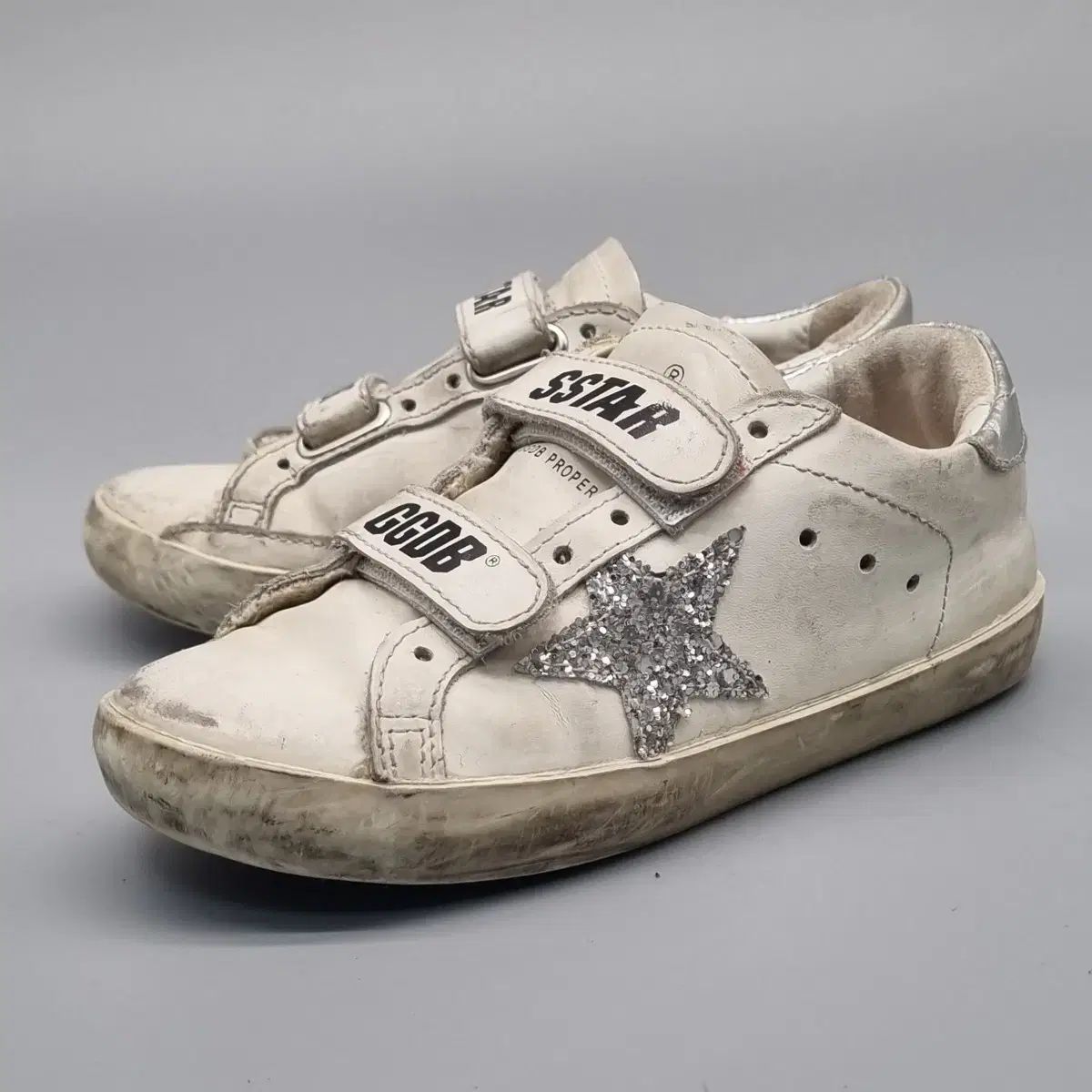 ゴールデングース キッズ バックル スニーカー 28 190