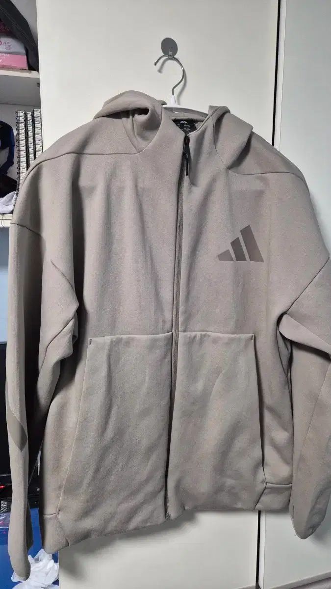 アディダス Z N E フルジップアップ フーディー (L)
