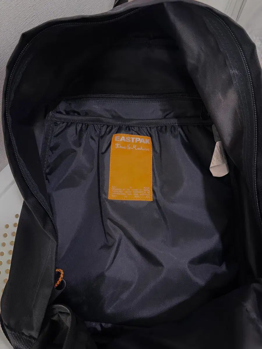 DEUS（デウス） X EASTPAK（イーストパック） コラボ 割引 バック