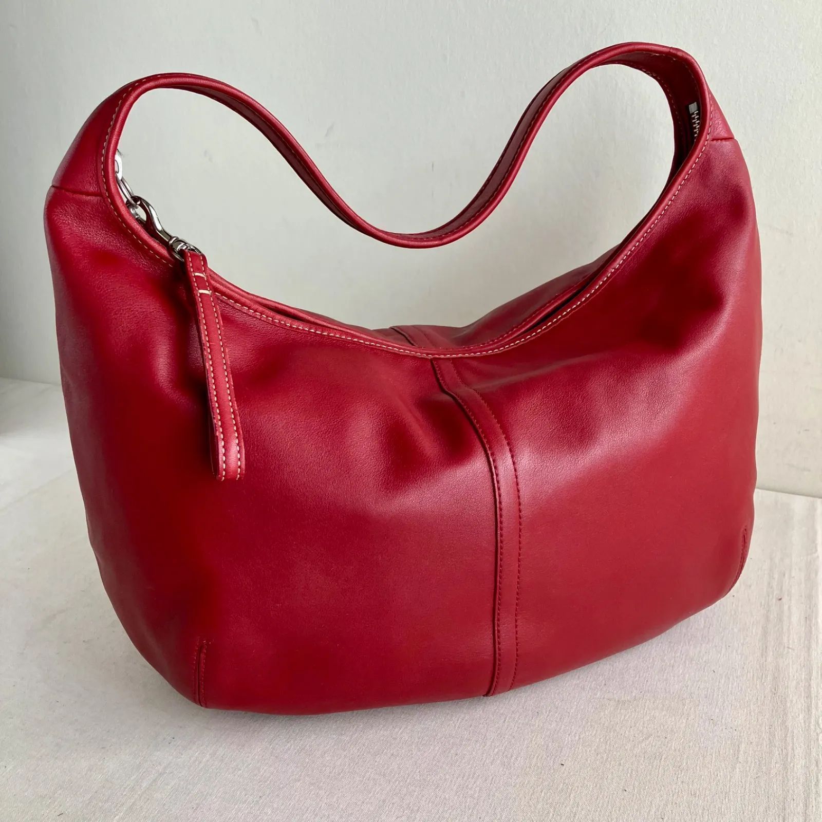 バッグ old COACH ergo leather shoulder bag y2k Vintage Coach Ergo Hobo Shoulder Bag Red Cowhide Leather y2k