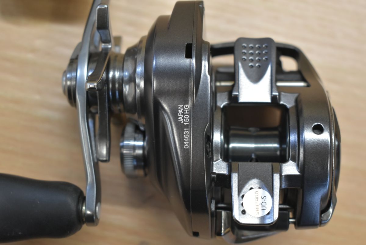 シマノ 22 バンタム HG ベイトリール 右ハンドル SHIMANO Bantam バス