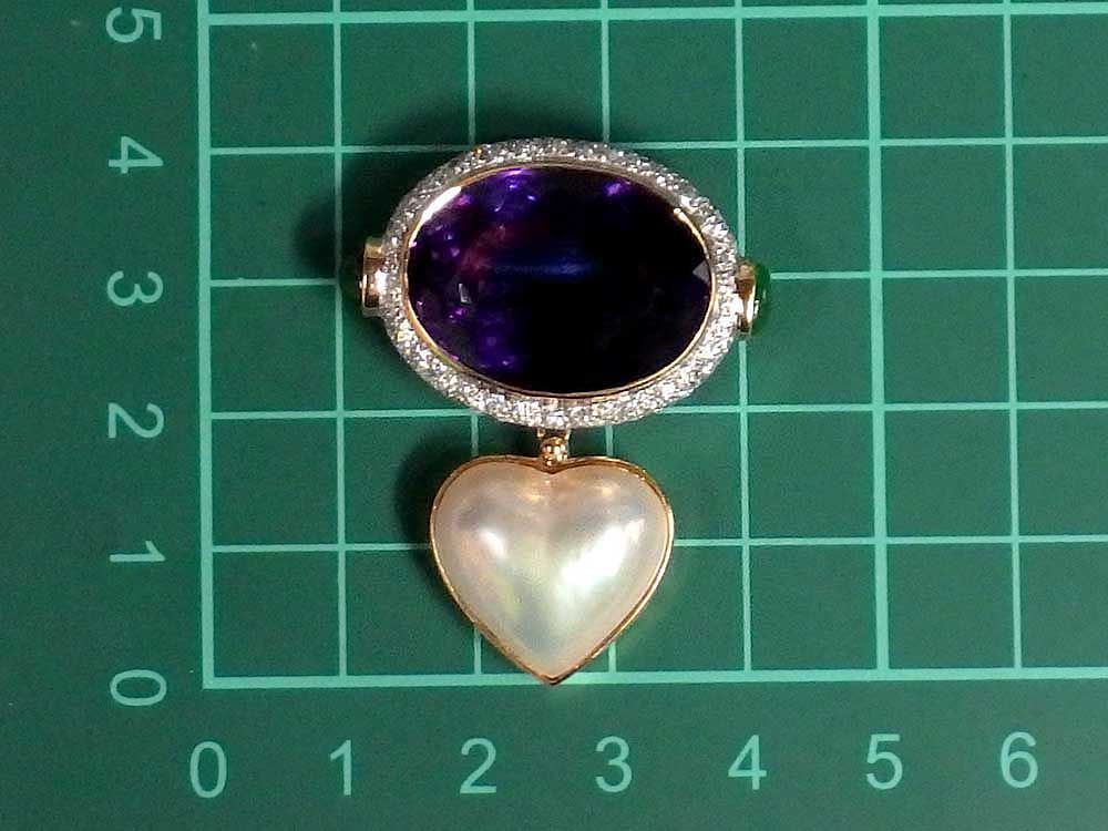  アメシスト マベパール ダイヤ エメラルド ペントップ K 18 Pt 19.54 g チャーム アクセサリー