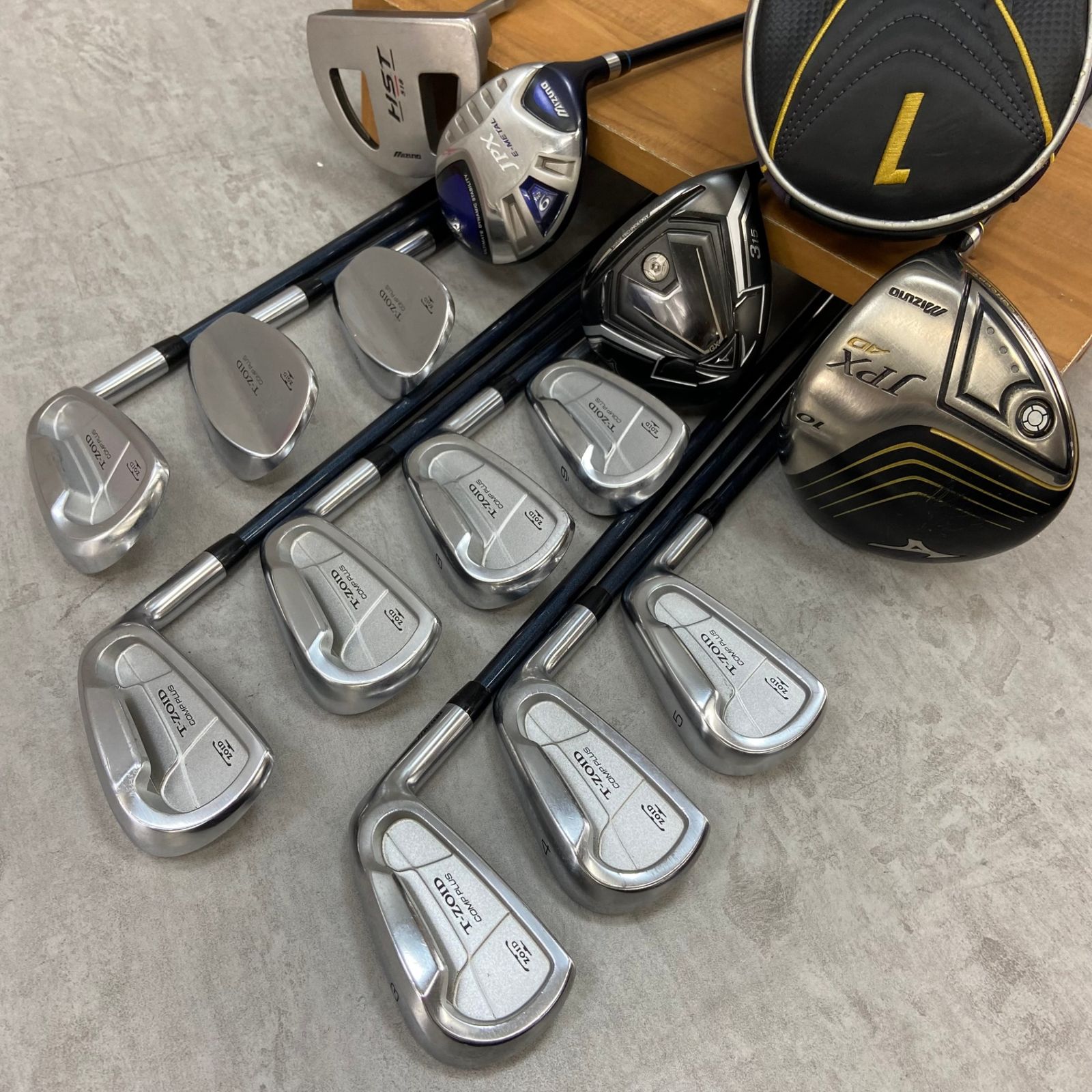 ミズノ メンズゴルフ クラブセット 14本 右利き用 Mizuno - メルカリ