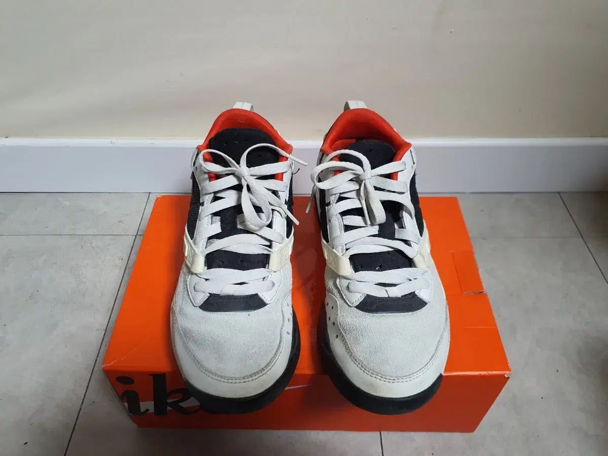 ナイキ ジョーダンエア NFH サミットホワイト CZ 3984 102 255 mm