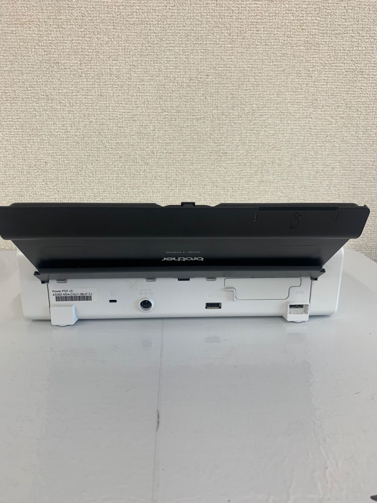 アダプターなし