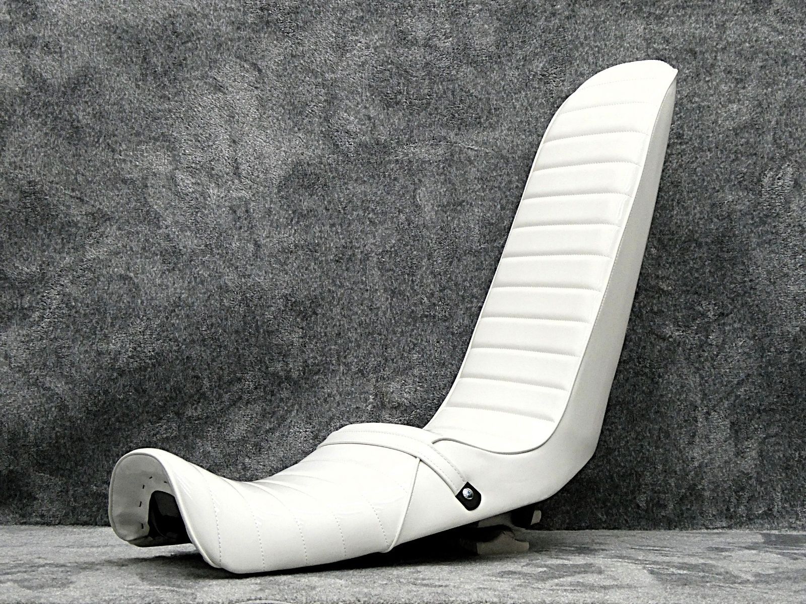 XJR400R 後期 白エナ60cm 三段シート/ホワイト3段 補強入り