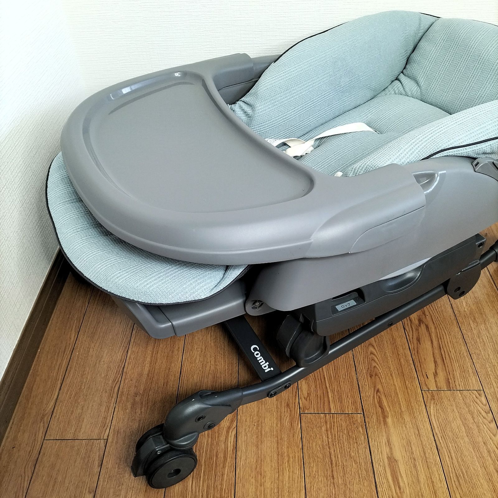 コンビ ネムリラ AUTO SWING BEDi Long