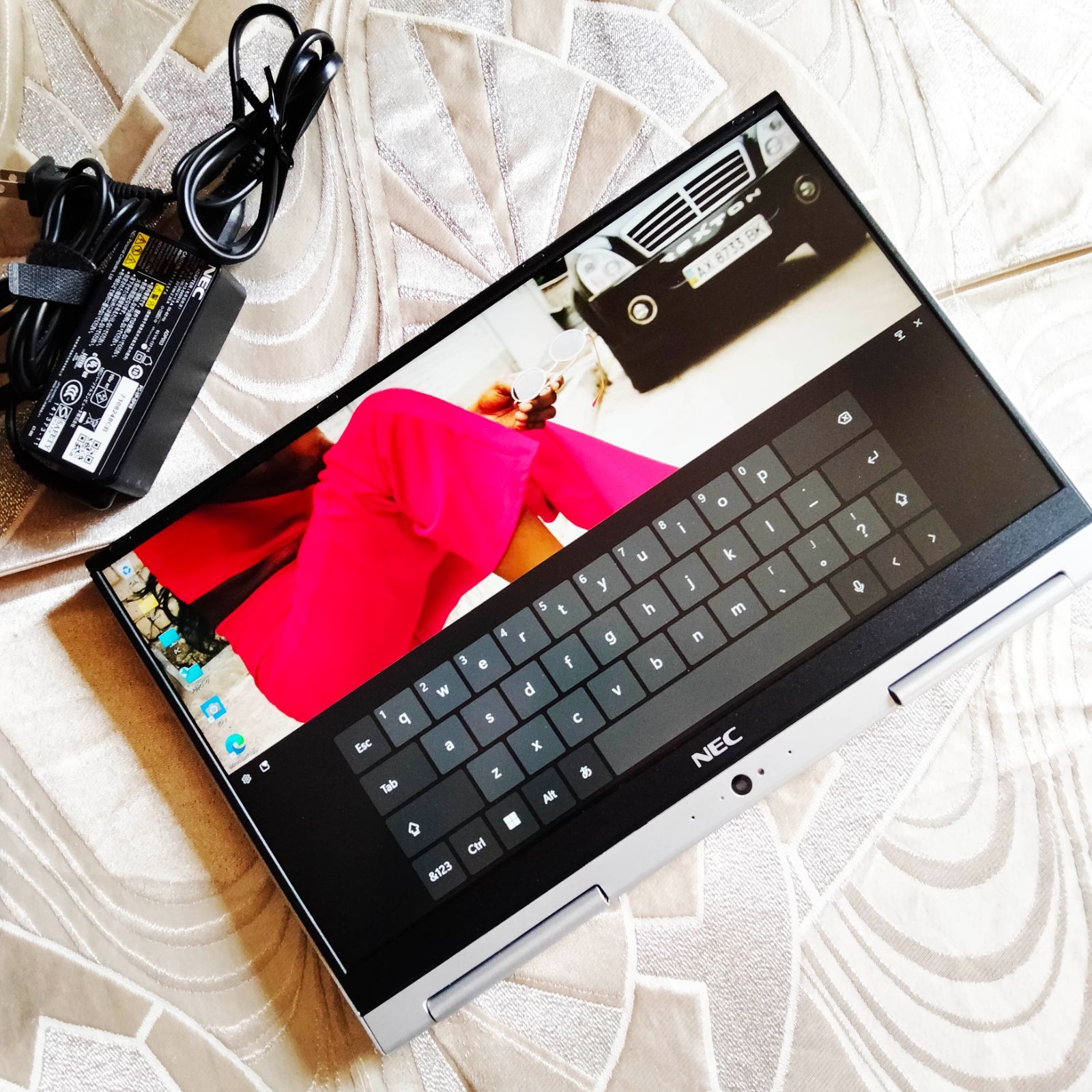 訳あり NEC VKT16G-4 8世代 i5 8250U 256G/SSD M.2 8G 1920x1080 FHD