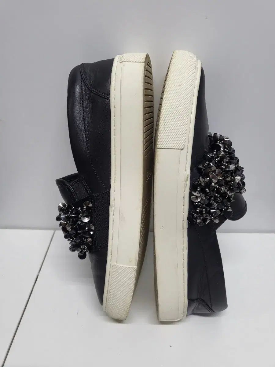 トリーバーチジュエリーローファー shop取引では対象外