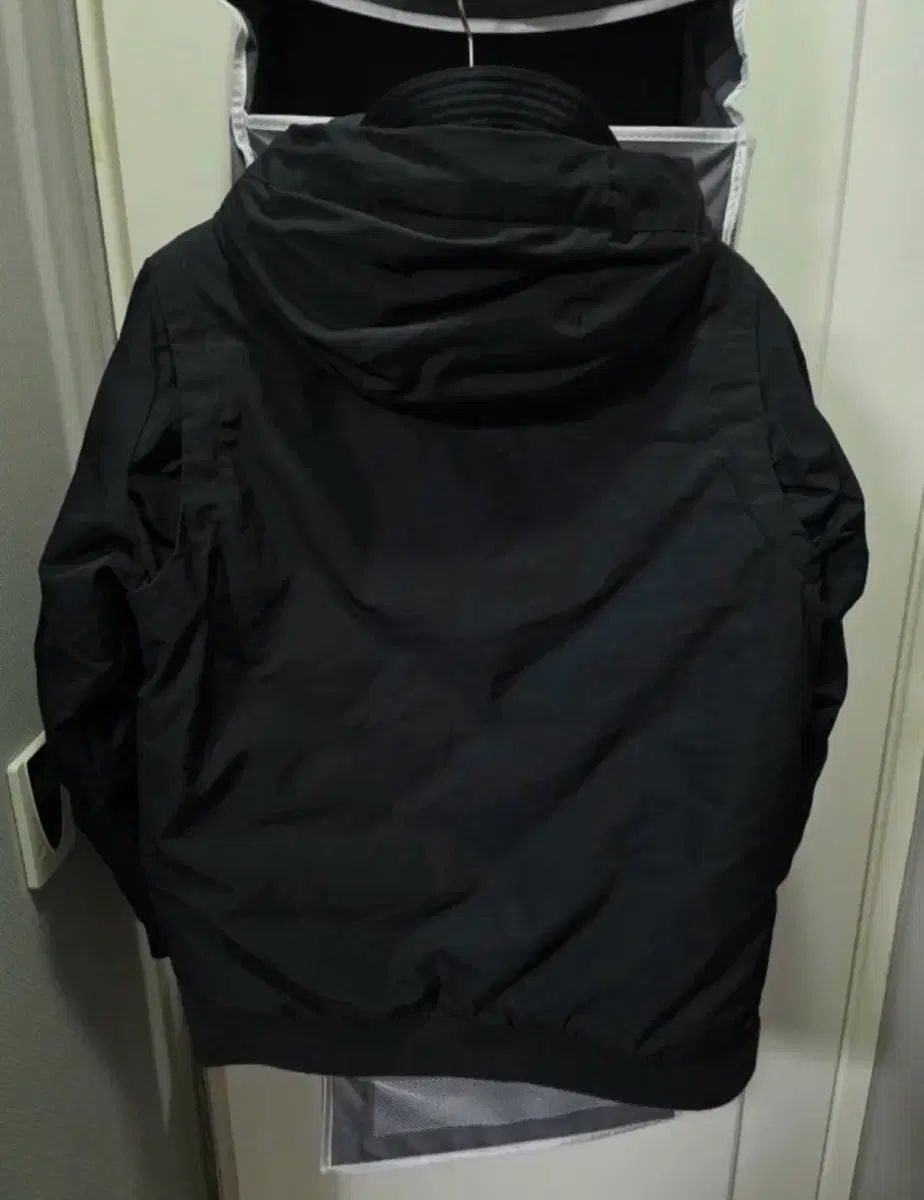 ナイキ テックパック ダックダウン L