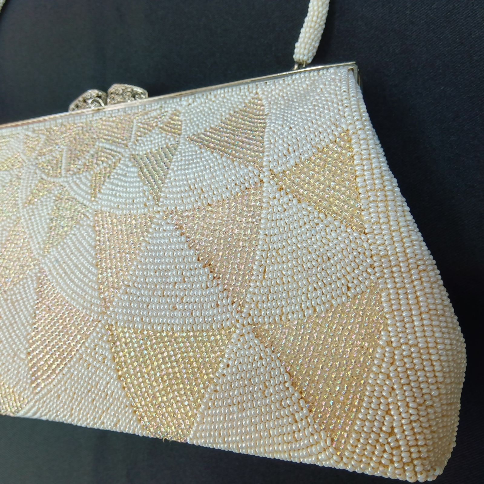 🔶 昭和レトロ 希少レア 🔷 ビーズ刺繍バッグ ／ 豪華 🔴 2WAY ビーズ