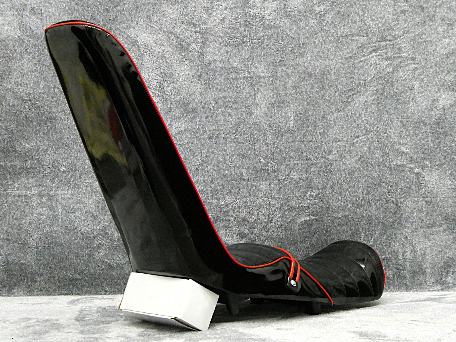 XJR400R後期 黒赤エナ60cm 三段シート/ブラック3段 補強入りBLACK