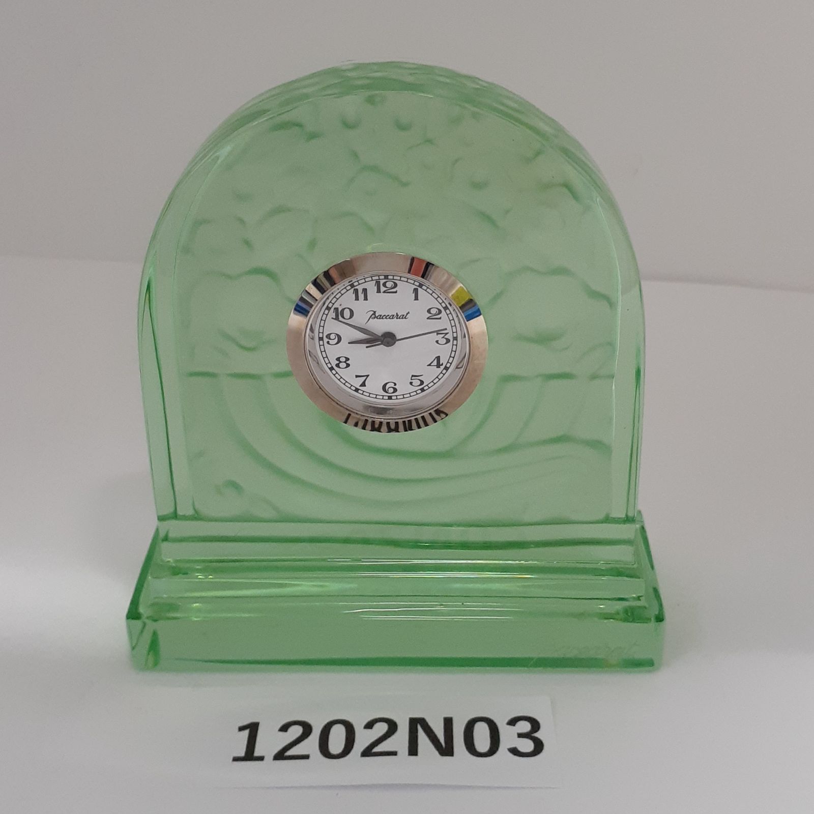 希少！廃盤モデル【1202N03】バカラクロック ライトグリーン 置時計