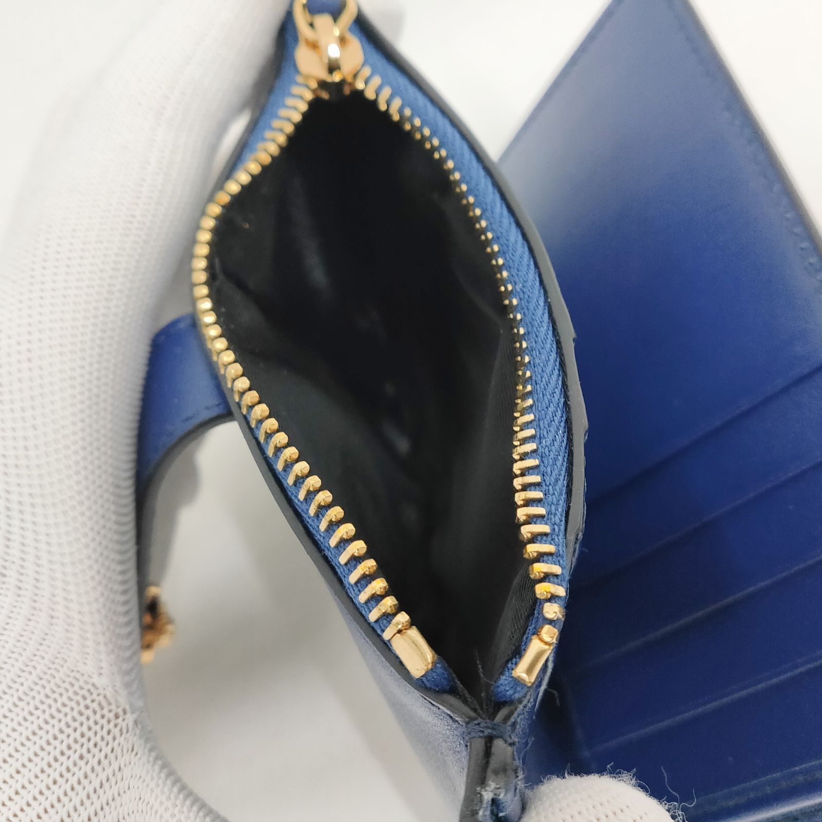 折財布 ネイビー